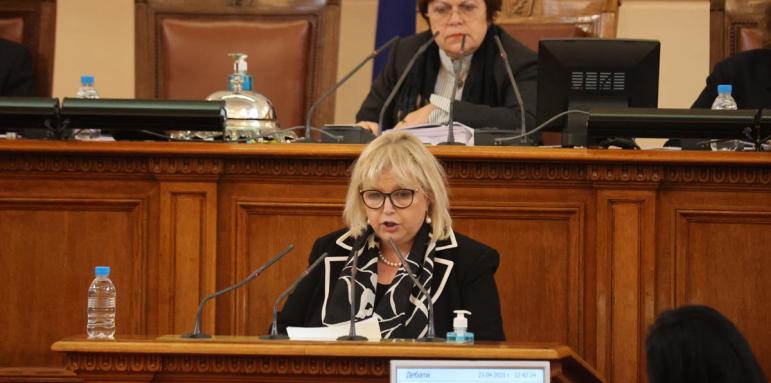 Капон: Богатите страни не се управляват от хора с анцузи